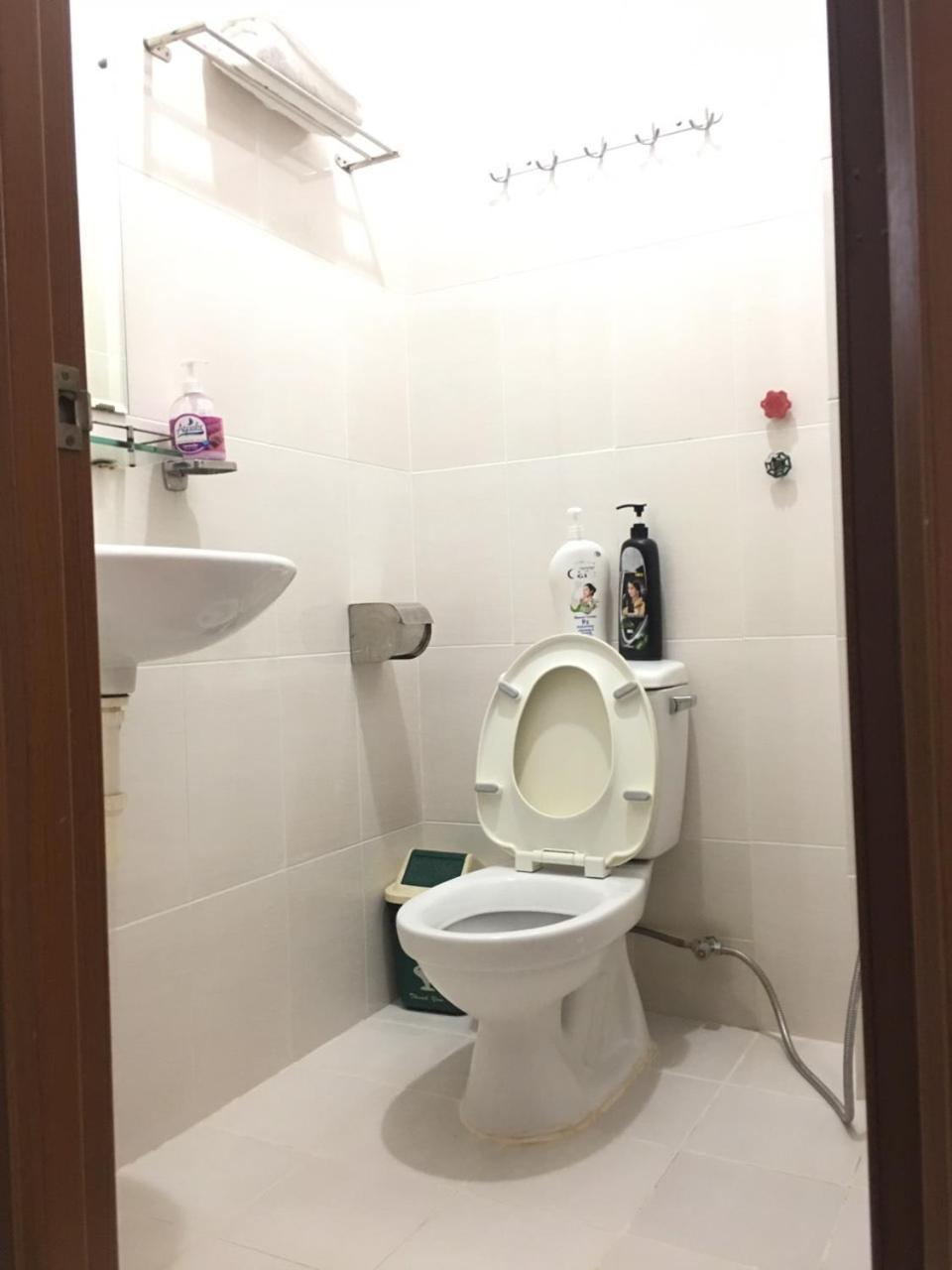 Thanhha Guesthouse At Bui Vien Walking Street Ciudad Ho Chi Minh  Exterior foto